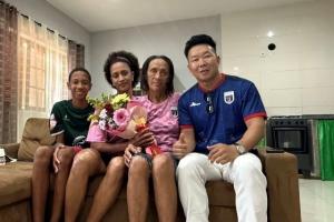 中国商人:不太相信佛得角邀请国足被婉拒说法 沃齐尼亚不碰烟酒