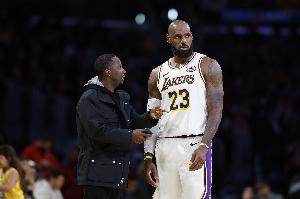 富保罗:不让合同年客户去玩极限运动 宁愿裹着他们我来伺候吃喝
