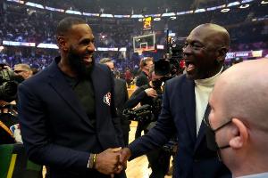 媒体人:一直认为乔丹是goat 但若老詹以主力身份再夺1冠就是goat