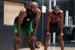 劲球直播-足球赛事直播-篮球赛事直播-NBA|CBA|英超直播