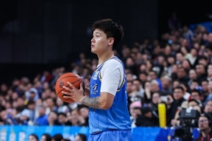 夏季联赛-赵睿14分6助 付豪17分11板 段睿骐11分4助 北京击败辽宁