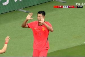 5分钟2球!王子铭甩头破门完成双响,国足2-0领先马尔代夫
