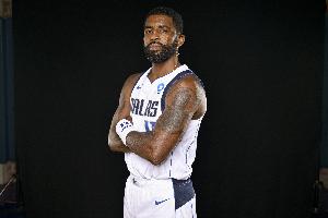 欧文谈与安踏合作:这不止是一份球鞋合同 是不断成长的伙伴关系