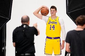 蜘蛛直播-蜘蛛直播nba高清无插件_蜘蛛直播nba免费高清现场转播