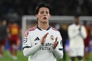 阿斯:居莱尔上场改变了比赛,穆帅不能再牺牲他让维尼修斯首发了